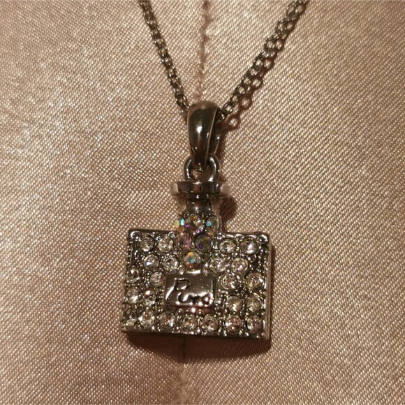 Cecil Mcbee Necklace Costume Jewelry Perfume Charm Pendant Gyaru Gal Style Y2K - Picture 8 of 9